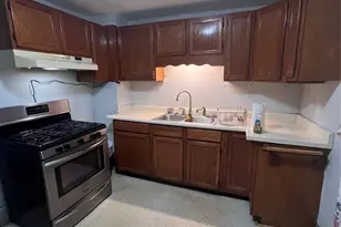 290 1st St, Newburgh, NY 12550 - Photo 7