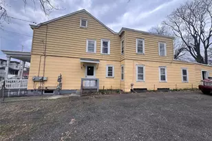 290 1st St, Newburgh, NY 12550 - Photo 23
