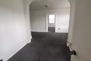 290 1st St, Newburgh, NY 12550 - Photo 15