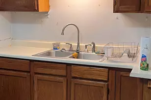 290 1st St, Newburgh, NY 12550 - Photo 5