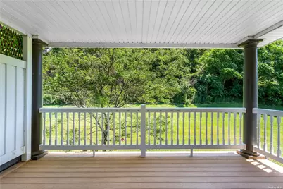 [Address not provided], East Moriches, NY 11940 - Photo 9