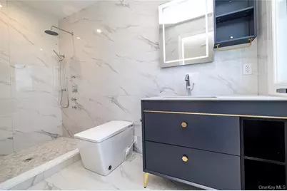 622 W Penn Street #A, Long Beach, NY 11561 - Photo 33
