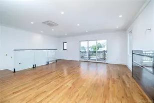 622 W Penn St, Long Beach, NY 11561 - Photo 9