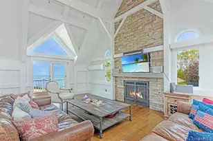 2700 Sound Dr, Greenport, NY 11944 - Photo 13