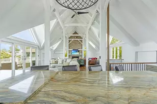 2700 Sound Dr, Greenport, NY 11944 - Photo 11