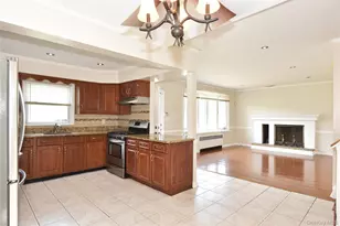 114 Frederick Ave, Roosevelt, NY 11575 - Photo 9