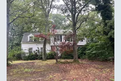 153 Jamaica Avenue, Medford, NY 11763 - Photo 1