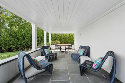 801 Montauk Highway, Westhampton Beach, NY 11978 - Photo 19