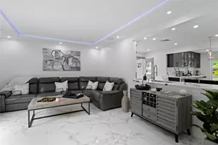 1 Bennett Ave, Huntington, NY 11746 - Photo 9