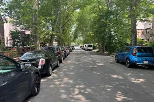 33-42 70th St, Jackson Heights, NY 11372 - Photo 3