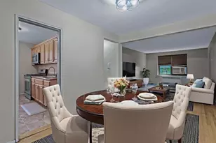 87-50 204th St, Hollis, NY 11423 - Photo 3