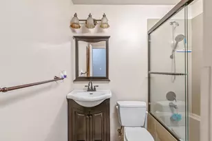 380 Wellwood Dr, Shirley, NY 11967 - Photo 17