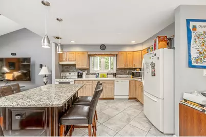 380 Wellwood Drive, Shirley, NY 11967 - Photo 13