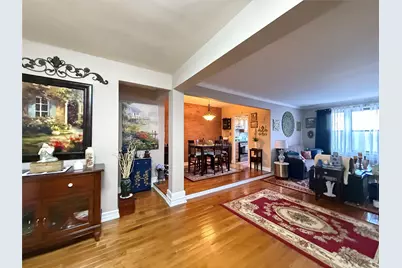 143-50 Hoover Avenue #302, Briarwood, NY 11435 - Photo 13