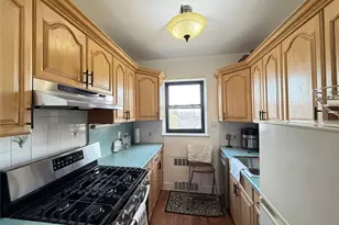 143-50 Hoover Ave, Briarwood, NY 11435 - Photo 7