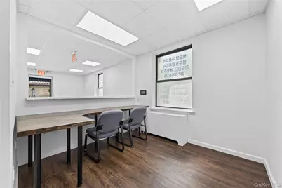 148-09 Northern Boulevard #1K, Flushing, NY 11354 - Photo 3