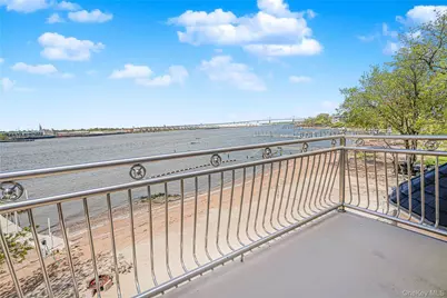 30 Aviva Court, New York, NY 10307 - Photo 35