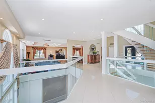 30 Aviva Ct, New York, NY 10307 - Photo 7