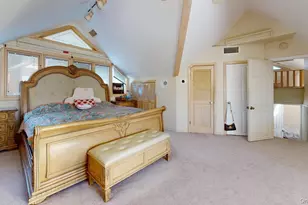 16 Wildwood Ln, Smithtown, NY 11787 - Photo 7