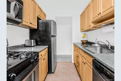 505 Central Avenue #618, White Plains, NY 10606 - Photo 15