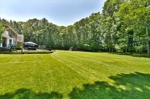 1616 Stewart Ln, Syosset, NY 11791 - Photo 35