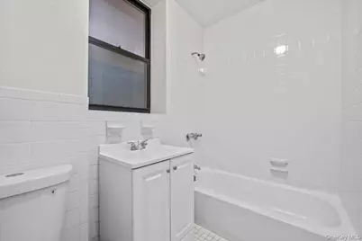 176 W 81 Street #3E, New York, NY 10024 - Photo 7