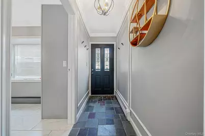 95 Lantern Road, Hicksville, NY 11801 - Photo 3