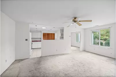 269 Brettonwoods Drive #269, Coram, NY 11727 - Photo 17