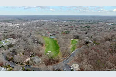 269 Brettonwoods Drive #269, Coram, NY 11727 - Photo 37