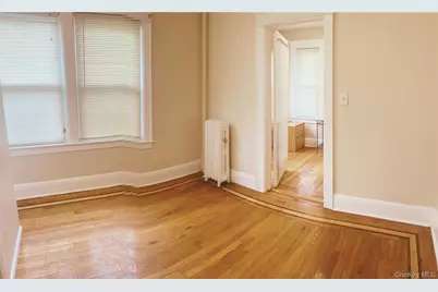 832 Calhoun Avenue #1R, Bronx, NY 10465 - Photo 13