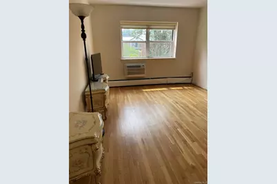 1 Wooleys Lane #2B, Great Neck, NY 11023 - Photo 17