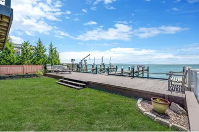 87 E Shore Drive, Babylon, NY 11702 - Photo 37