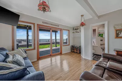 87 E Shore Drive, Babylon, NY 11702 - Photo 15