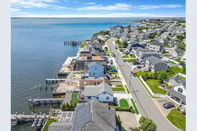 87 E Shore Drive, Babylon, NY 11702 - Photo 47