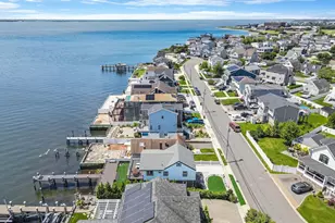 87 E Shore Dr, Babylon, NY 11702 - Photo 47