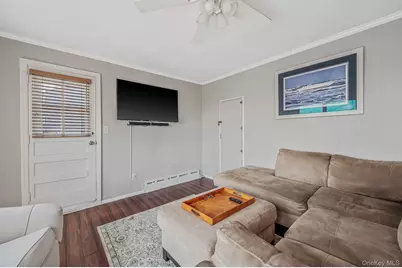 87 E Shore Drive, Babylon, NY 11702 - Photo 31