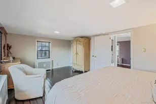 87 E Shore Dr, Babylon, NY 11702 - Photo 21