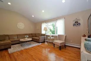 137 Iceland Dr, South Huntington, NY 11746 - Photo 7