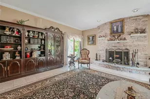 1537 Laurel Hollow Rd, Syosset, NY 11791 - Photo 13