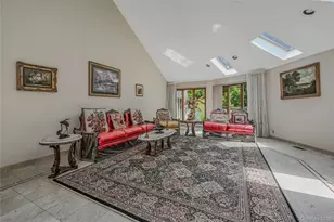 1537 Laurel Hollow Rd, Syosset, NY 11791 - Photo 9