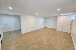 76-10 174th St, Fresh Meadows, NY 11366 - Photo 23