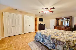 945 Swinton Ave, Bronx, NY 10465 - Photo 29