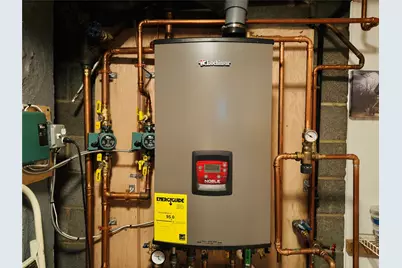 945 Swinton Avenue, Bronx, NY 10465 - Photo 37