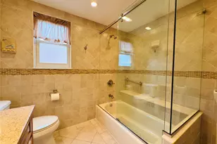 945 Swinton Ave, Bronx, NY 10465 - Photo 33