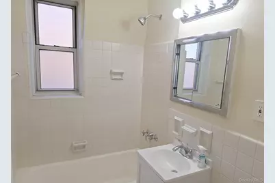 3475 Greystone Avenue #7E, Bronx, NY 10463 - Photo 3