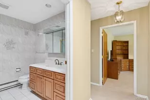 96 Enfield Ct, Ridge, NY 11961 - Photo 13