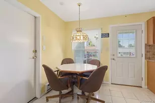 96 Enfield Ct, Ridge, NY 11961 - Photo 7