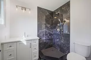 121 Ontario Ave, Massapequa, NY 11758 - Photo 5