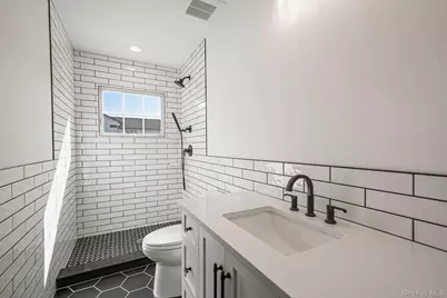 121 Ontario Avenue, Massapequa, NY 11758 - Photo 3