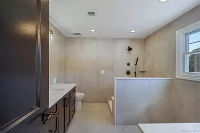 121 Ontario Avenue, Massapequa, NY 11758 - Photo 5